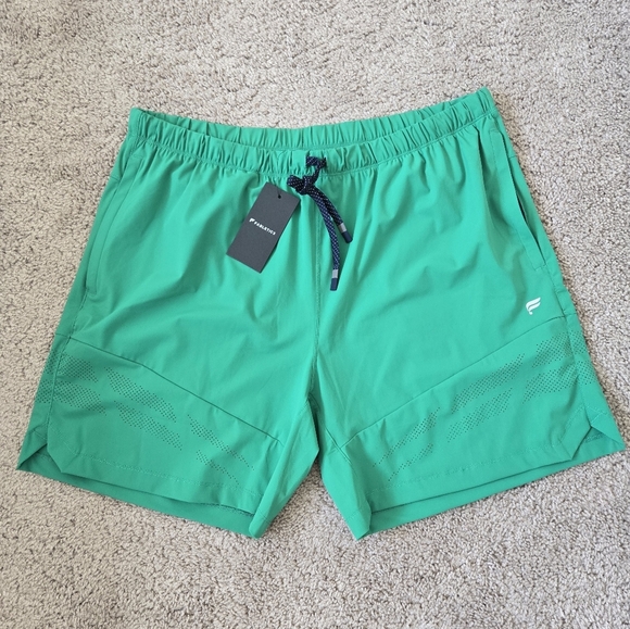 NWT Fabletics The One Short Ventilated 7in Mens Size XXL Verde Green Color - Picture 12 of 16